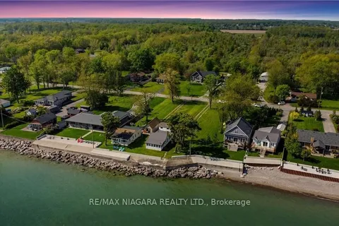 10953 Lakeshore Rd, Wainfleet, ON L3K 5V4