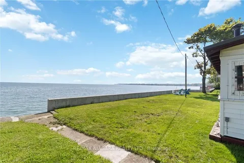 10953 Lakeshore Rd, Wainfleet, ON L3K 5V4