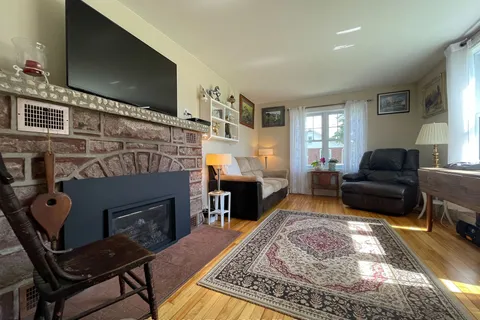 45 Wollaston Lk Rd, Wollaston, ON K0L 1P0