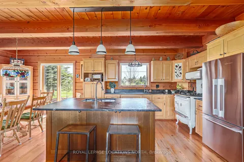 545413 Sideroad 4a Sdrd, Grey Highlands, ON N0C 1H0