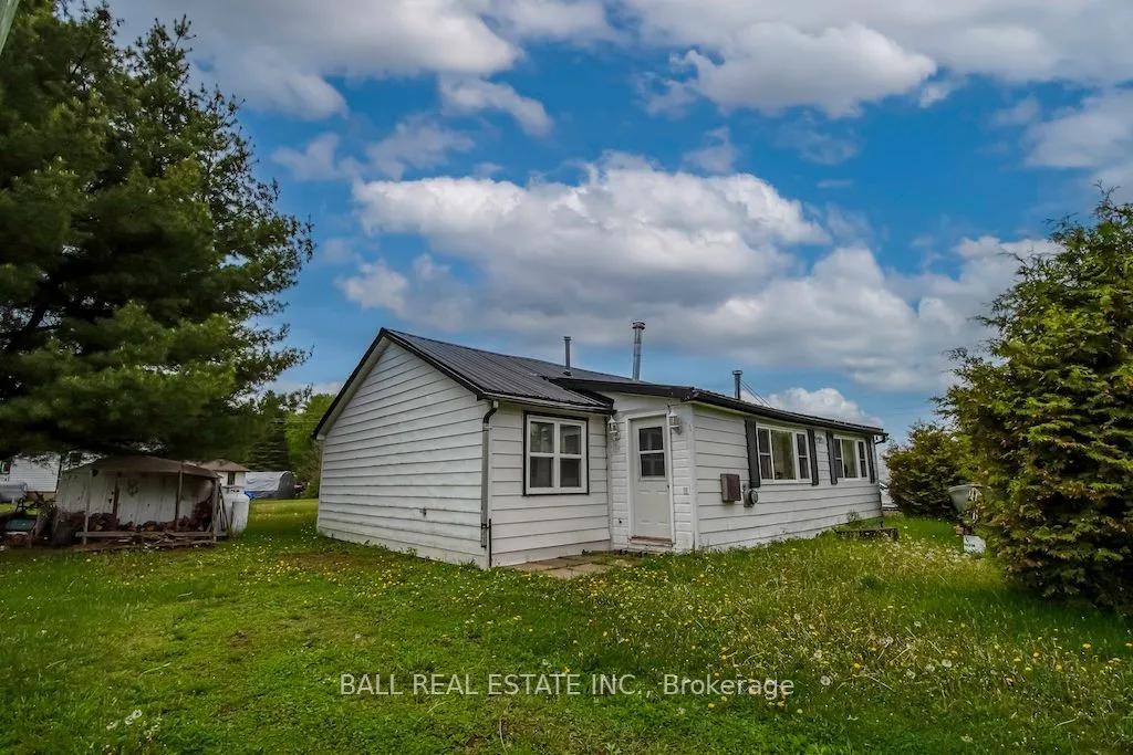 24 Paudash Lake Rd, Bancroft, ON K0L 1C0
