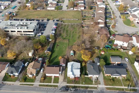 4977 John Street, Lincoln, ON L0R 1B6