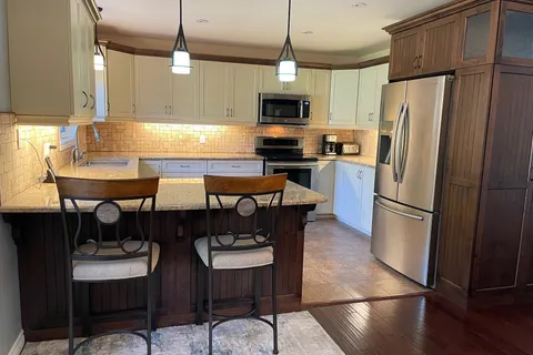 237 2nd Ave, Hanover, ON N4N 3S2