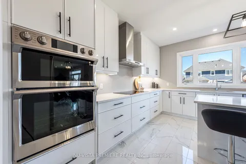40 Hazelwood Pass, Thames Centre, ON N0L 1G3