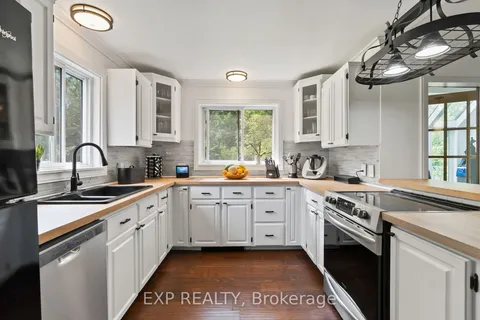 203 Bullis Rd, Brighton, ON K0K 1H0