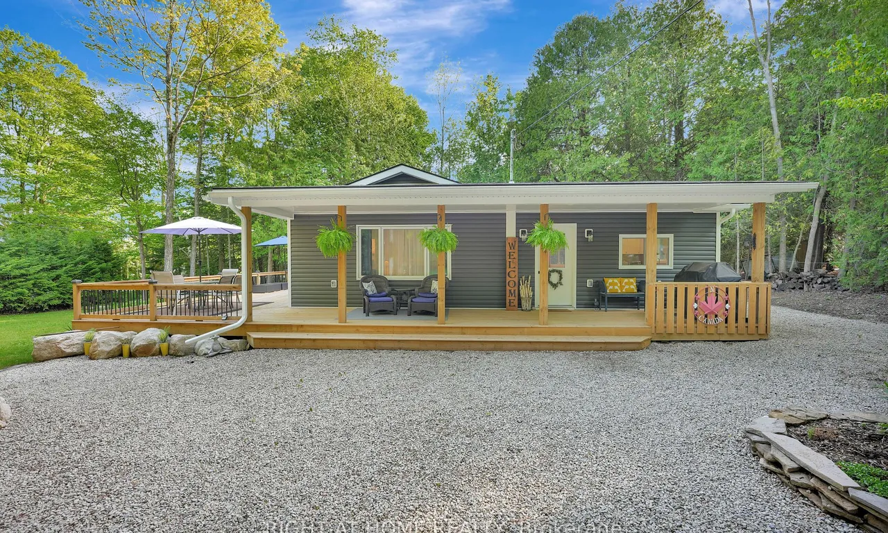 5 7th Ave, South Bruce Peninsula, ON N0H 2T0