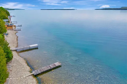 5 7th Ave, South Bruce Peninsula, ON N0H 2T0