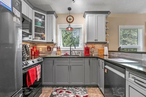 2152 County Road 36, Kawartha Lakes, ON K0M 1L0