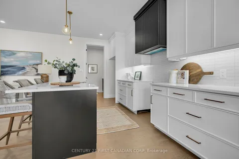 1914 Fountain Grass Dr, London, ON N6K 0M2