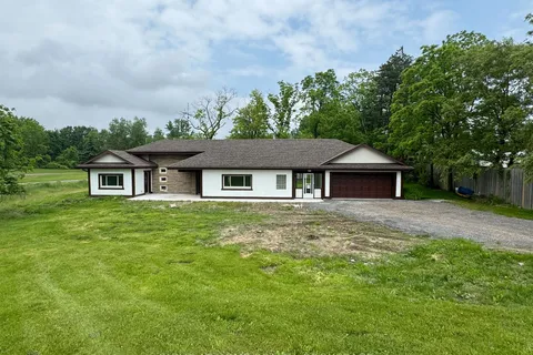 706 Highway 6, Hamilton, ON L8N 2Z7