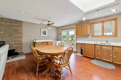 8288 Burwell Rd, Lambton Shores, ON N0M 1T0
