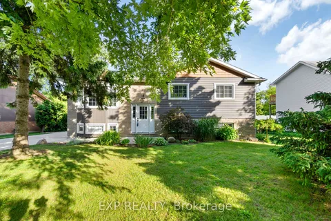 8033 Willsie Line, Lambton Shores, ON N0M 2N0