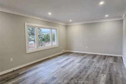 1410 Balfour St, Pelham, ON L0S 1C0
