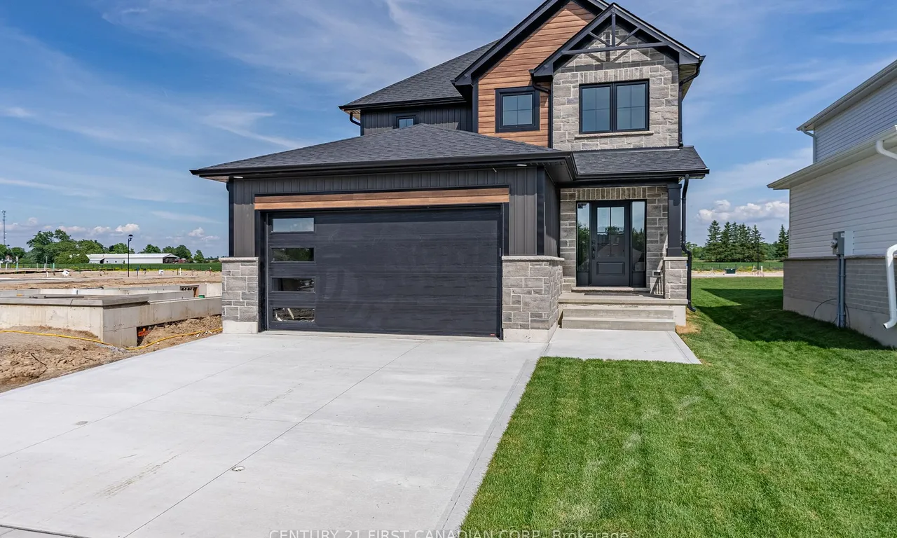 48 Postma Cres, North Middlesex, ON N0M 1A0