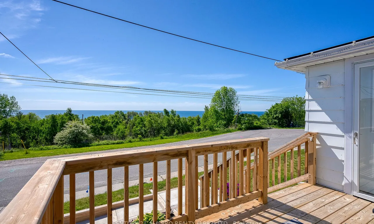 64 Alexander St, Port Hope, ON L1A 1B3