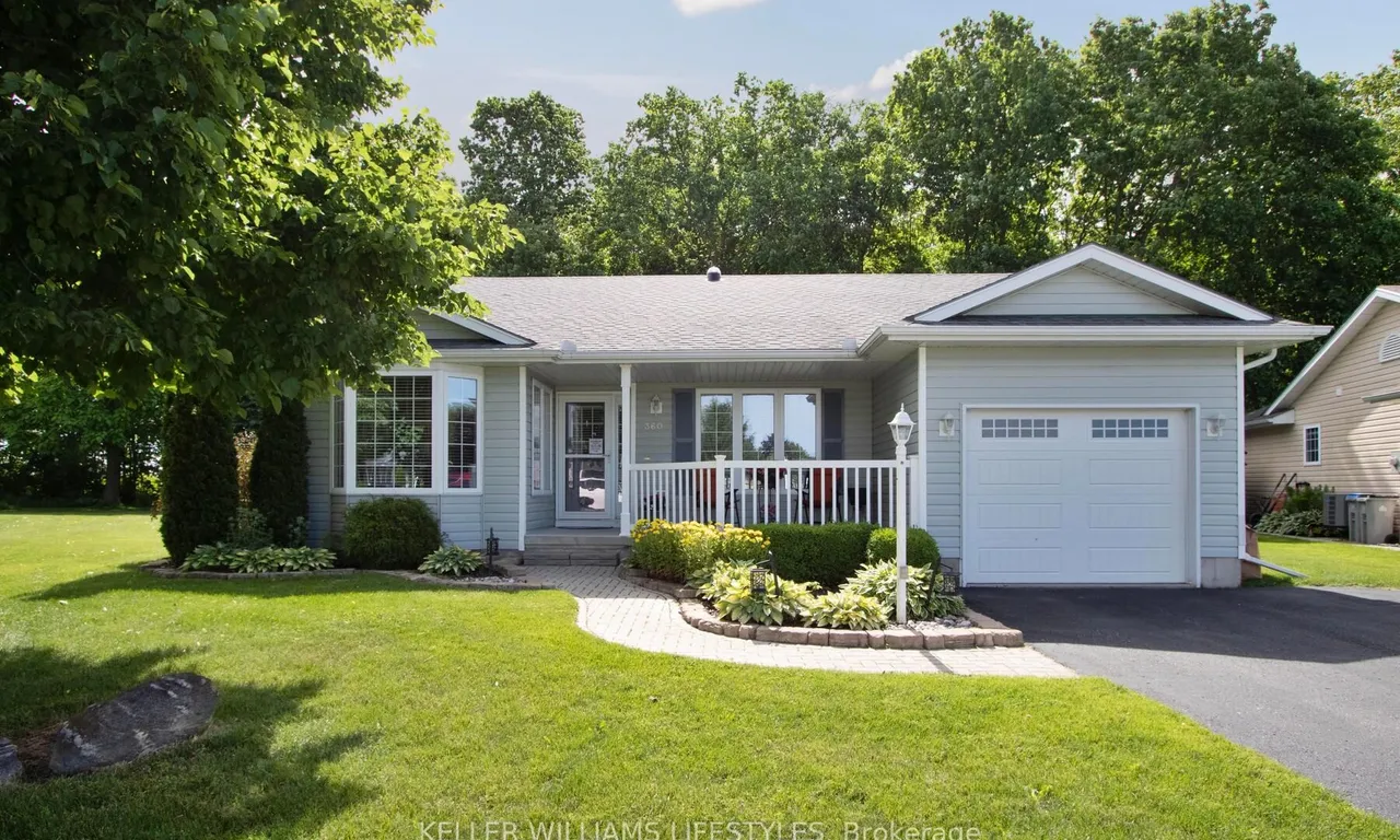 360 Shannon Blvd, South Huron, ON N0M 1T0