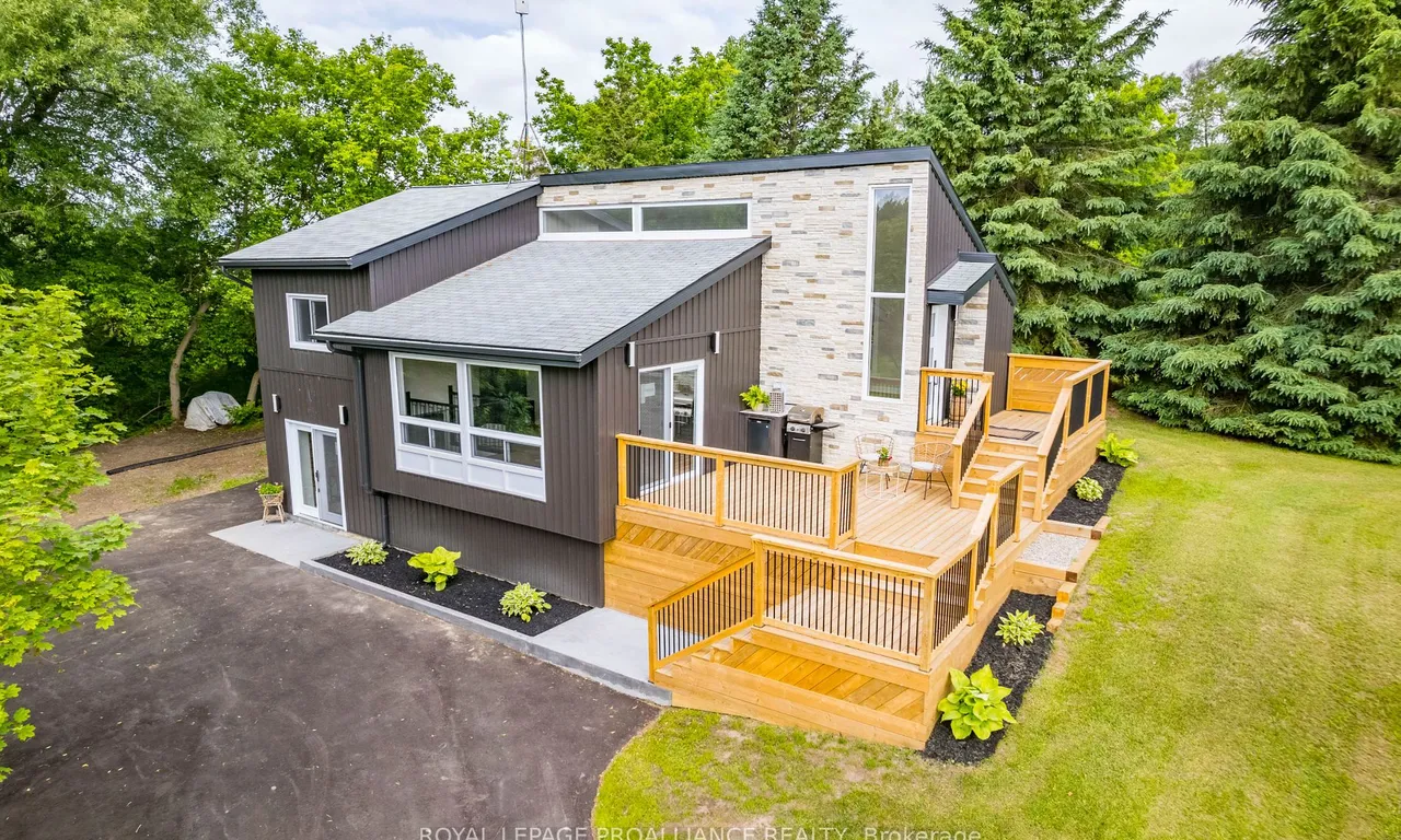 2280 County 30 Rd, Brighton, ON K0K 1R0