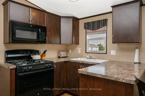 486 Cty Road 18- 11 Cricket Lane, Prince Edward County, ON K0K 1P0