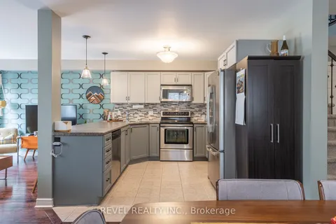 8466 Kelsey Cres, Niagara Falls, ON L2H 0E6