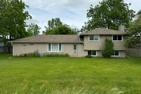 27 CHRISTIAN SCHOOL Rd, Belleville, ON K8N 0L7
