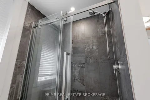 2179 Bakervilla St, London, ON N6P 0E5