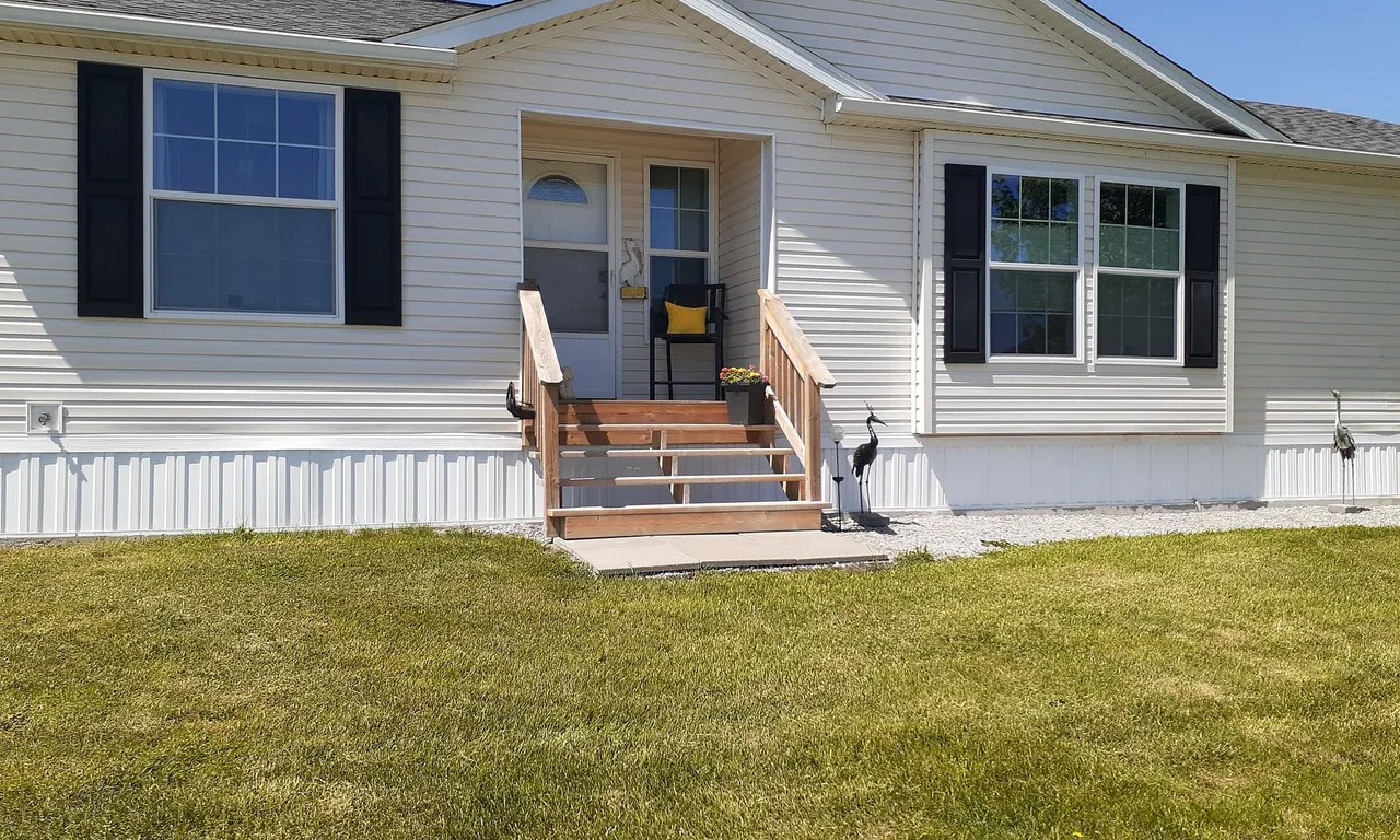 7 Forest Tr, Haldimand, ON N0A 1L0