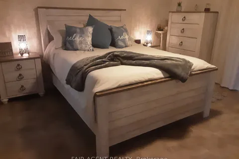 7 Forest Tr, Haldimand, ON N0A 1L0