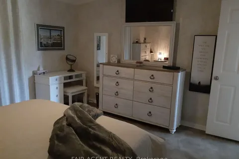 7 Forest Tr, Haldimand, ON N0A 1L0