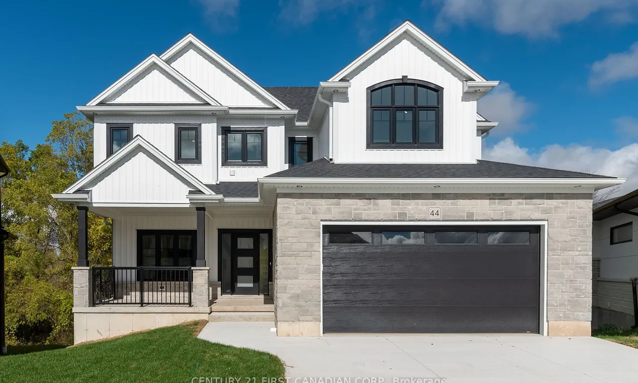 116 Sheldabren St, North Middlesex, ON N0M 1A0