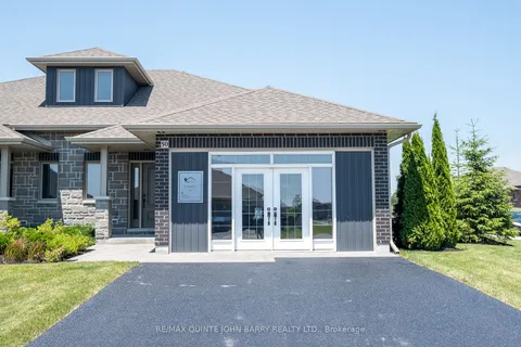 50 Hillside Meadow Dr, Quinte West, ON K8V 0J6