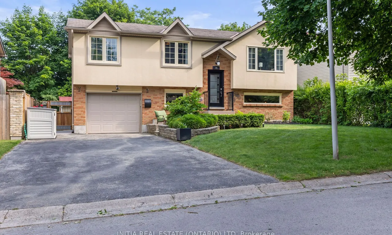 35 Paperbirch Cres, London, ON N6G 1L8
