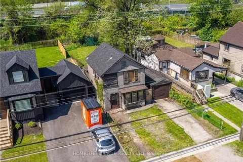 198 Beach Blvd, Hamilton, ON L8H 6V9