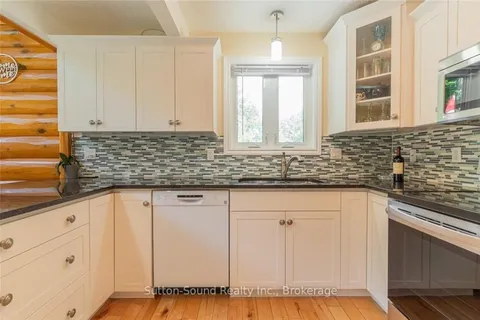 20 Sandy Pines Tr, South Bruce Peninsula, ON N0H 2G0