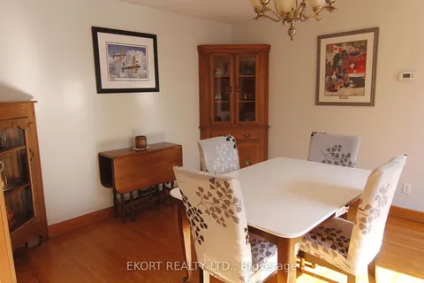 1710 County Rd. 10 Rd, Prince Edward County, ON K0K 1P0