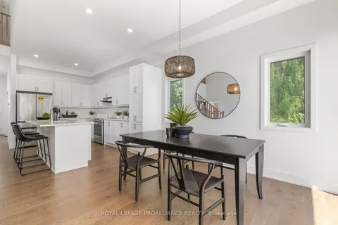 16 Twelve Trees Crt, Prince Edward County, ON K0K 3L0