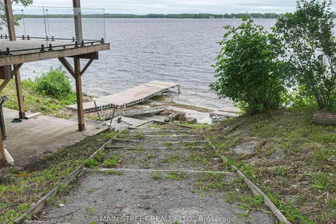 61 Campbell Beach Rd, Kawartha Lakes, ON L0K 1B0