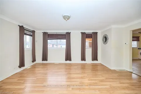 670 FAIRVIEW Rd, Fort Erie, ON L2A 4T1