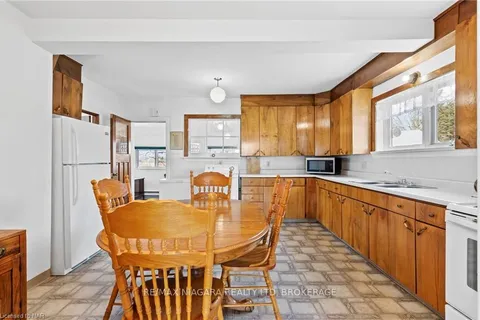60818 REGIONAL 27 Rd, Wainfleet, ON L0S 1V0