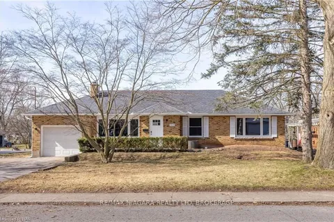 5669 BELMONT Ave, Niagara Falls, ON L2H 1J8