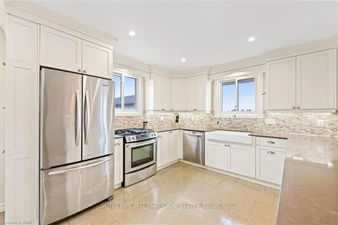 1048 LINE 1 Rd, Niagara-on-the-Lake, ON L0S 1J0