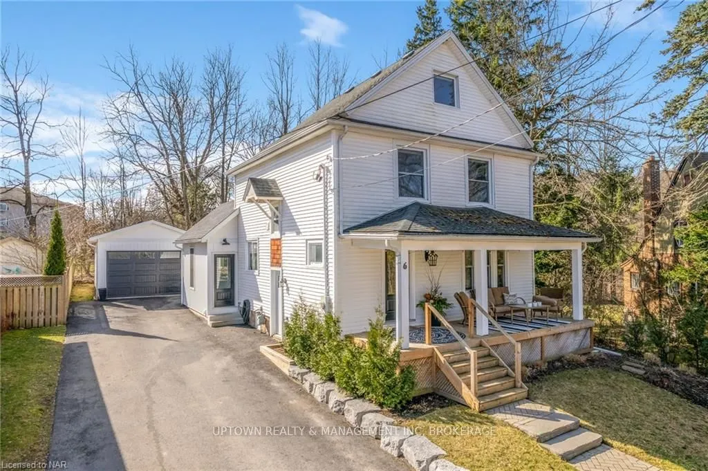 6 ELM Ave, Pelham, ON L0S 1E3