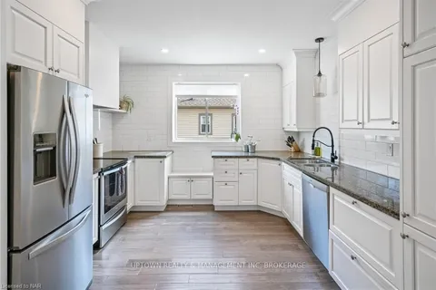 6 ELM Ave, Pelham, ON L0S 1E3