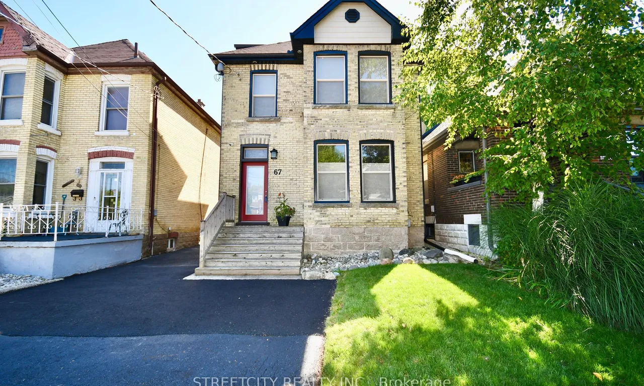 67 Briscoe St, London, ON N6C 1W8