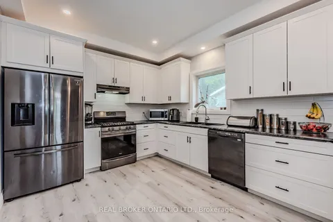 321 John St, Wellington North, ON N0G 2L3