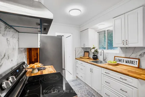 751 Boyle Dr, Woodstock, ON N4S 8M1