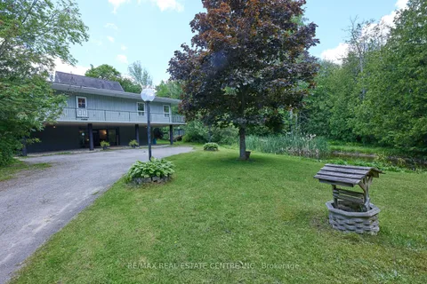 7 McCutcheon Rd, Mulmur, ON L9V 3E8