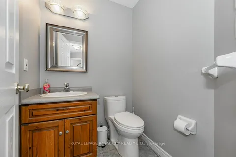 50 Clythe Creek Dr, Guelph, ON N1E 7J4