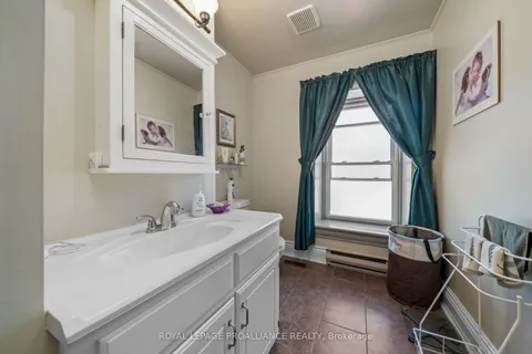41 King Street, Prince Edward County, ON K0K 2T0