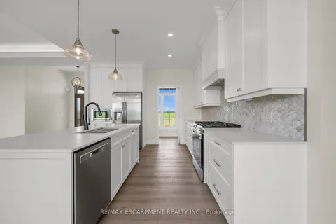 30 Johnson Rd, Haldimand, ON N1A 2W6