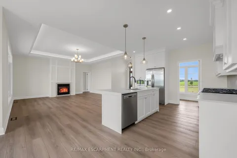 30 Johnson Rd, Haldimand, ON N1A 2W6